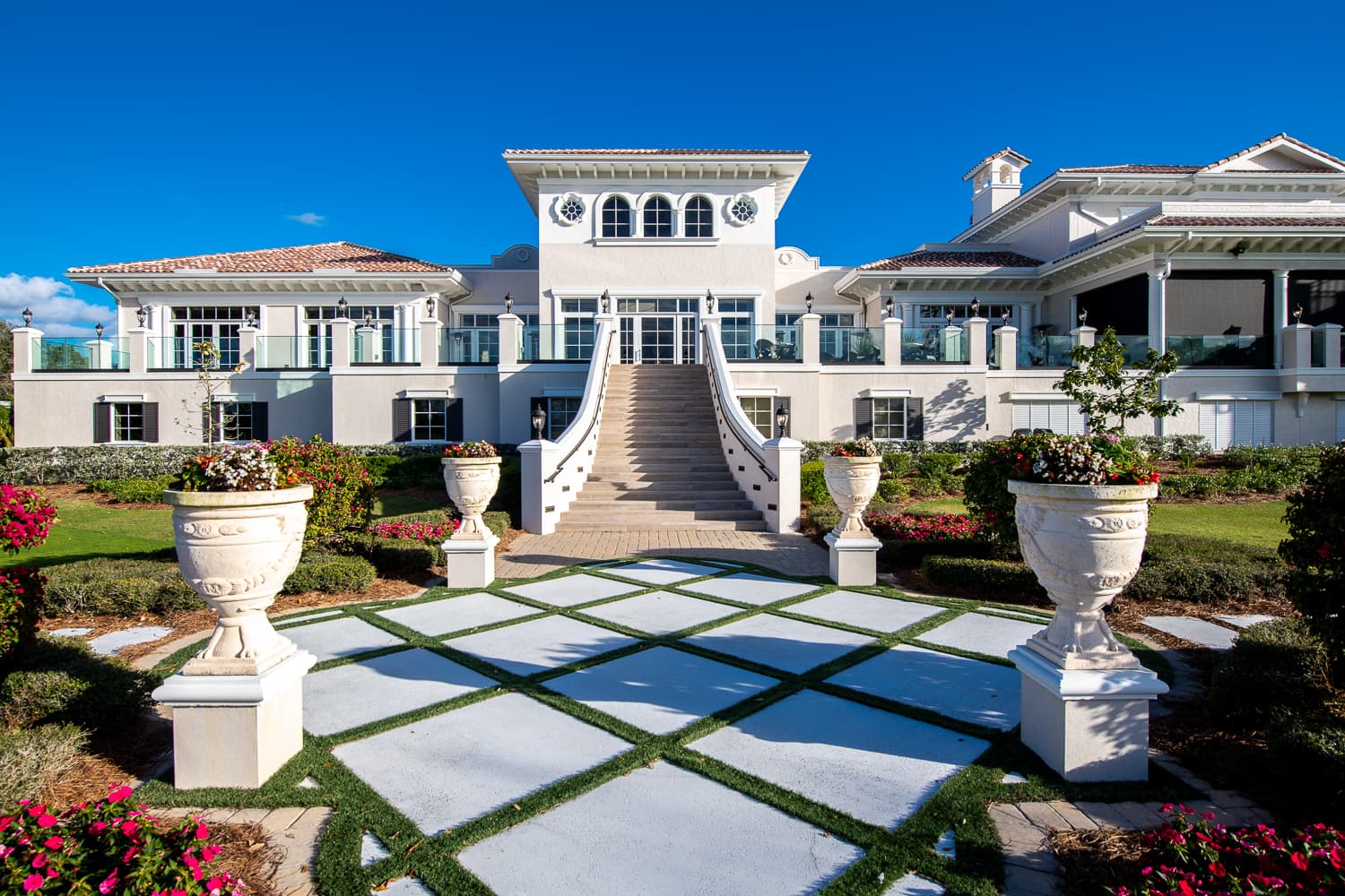 Mediterra staircase entry